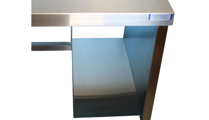 STAINLESS STEEL VETERINARY ADMIN. STATION