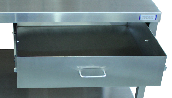 STAINLESS STEEL VETERINARY EQUIPMENT TABLE